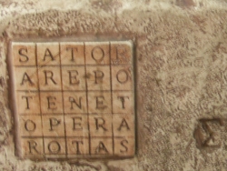 Anagramme Tarot Sator Arepo Tenet Opera Rotas